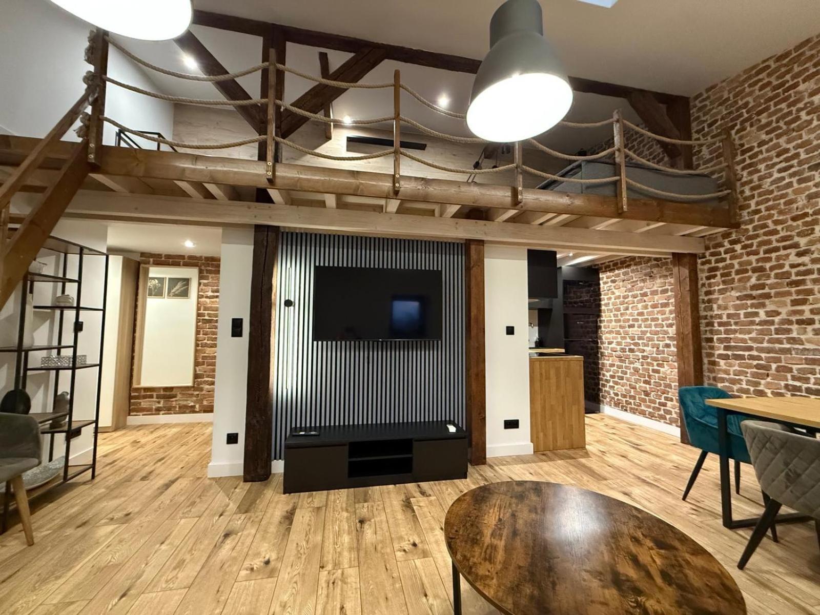 Loft In The City Center By Kobiela Apartments Katowice Ngoại thất bức ảnh